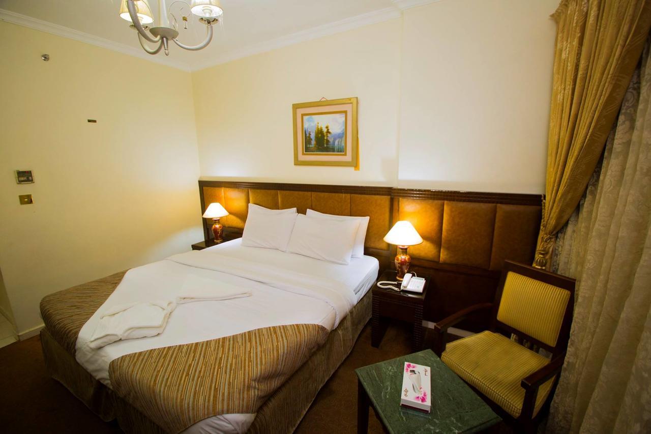 Anwar Al Zahraa Hotel Medina Exteriör bild