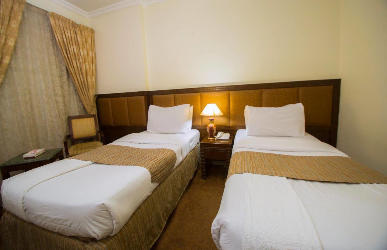 Anwar Al Zahraa Hotel Medina Exteriör bild